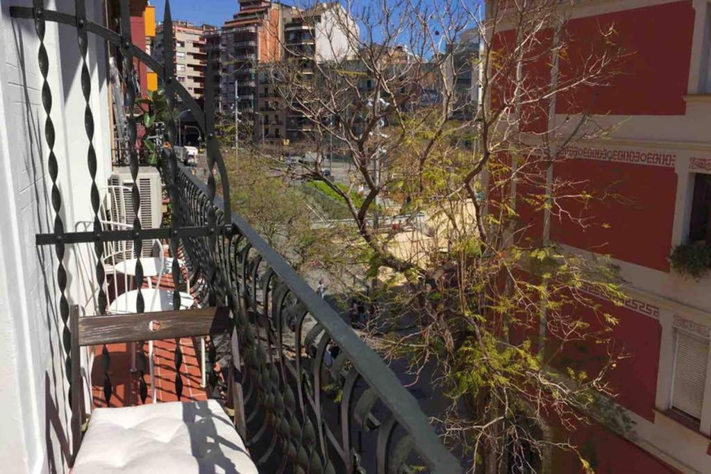 Sunny Apartment Gracia - Joanic Renovated Barcelona Exterior photo
